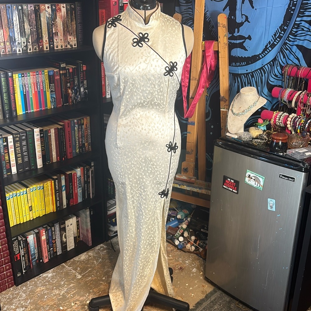 White Sleeveless Open Slit Dress